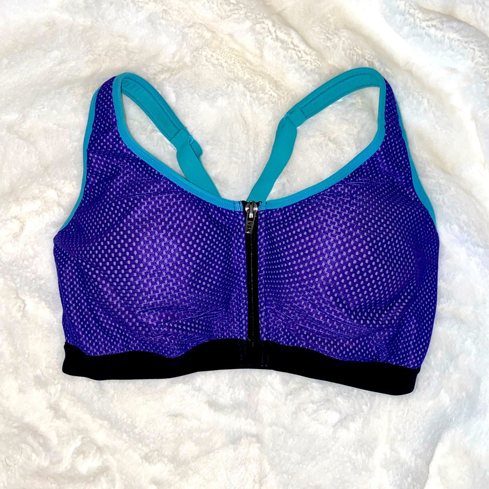 Victoria’s Secret Sport Bra with Underwire